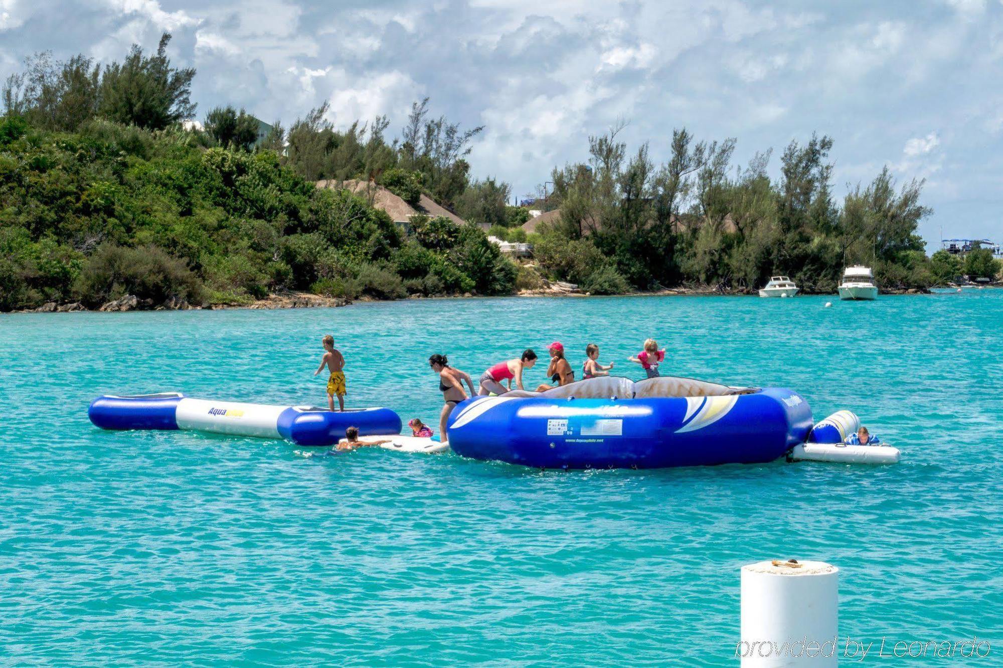 Grotto Bay Beach Resort Hamilton Parish Экстерьер фото